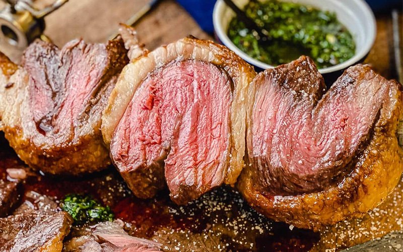 Como temperar e preparar um delicioso medalhão de picanha no espeto - EJS  Temperos